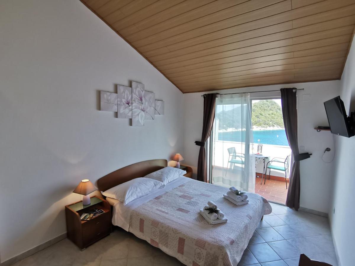 Lastovo Apartments Marija מראה חיצוני תמונה