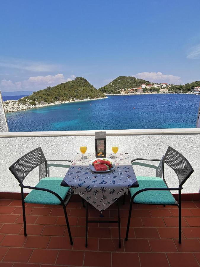 Lastovo Apartments Marija מראה חיצוני תמונה