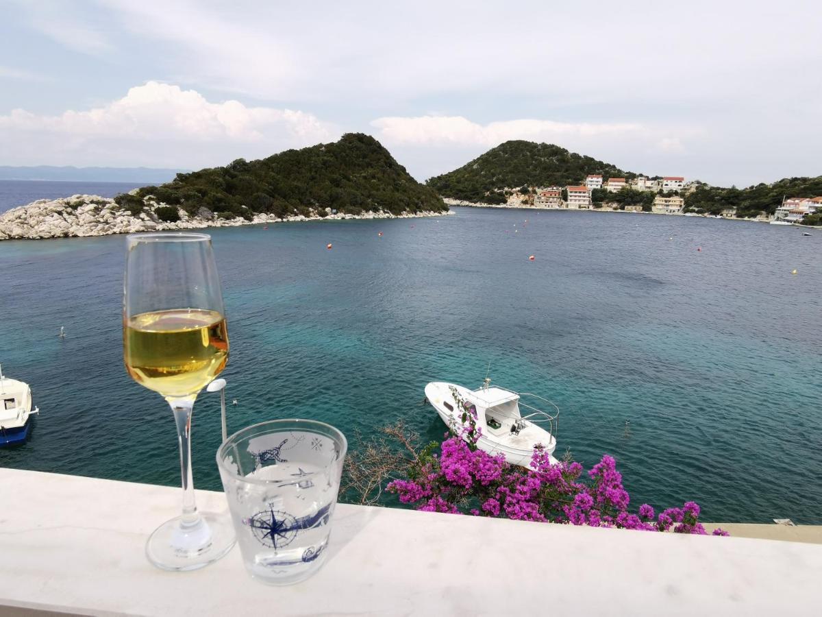 Lastovo Apartments Marija מראה חיצוני תמונה