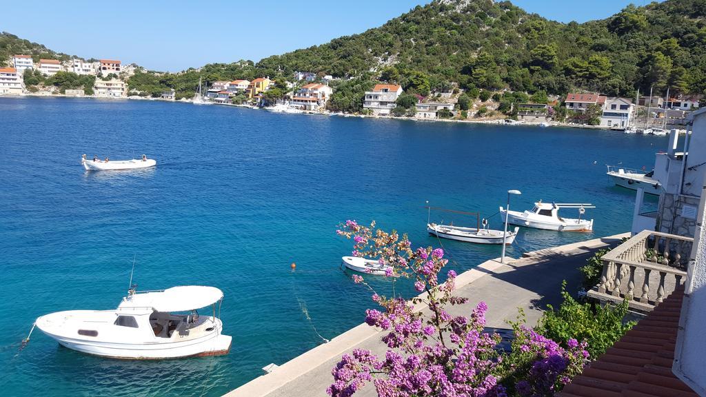 Lastovo Apartments Marija מראה חיצוני תמונה