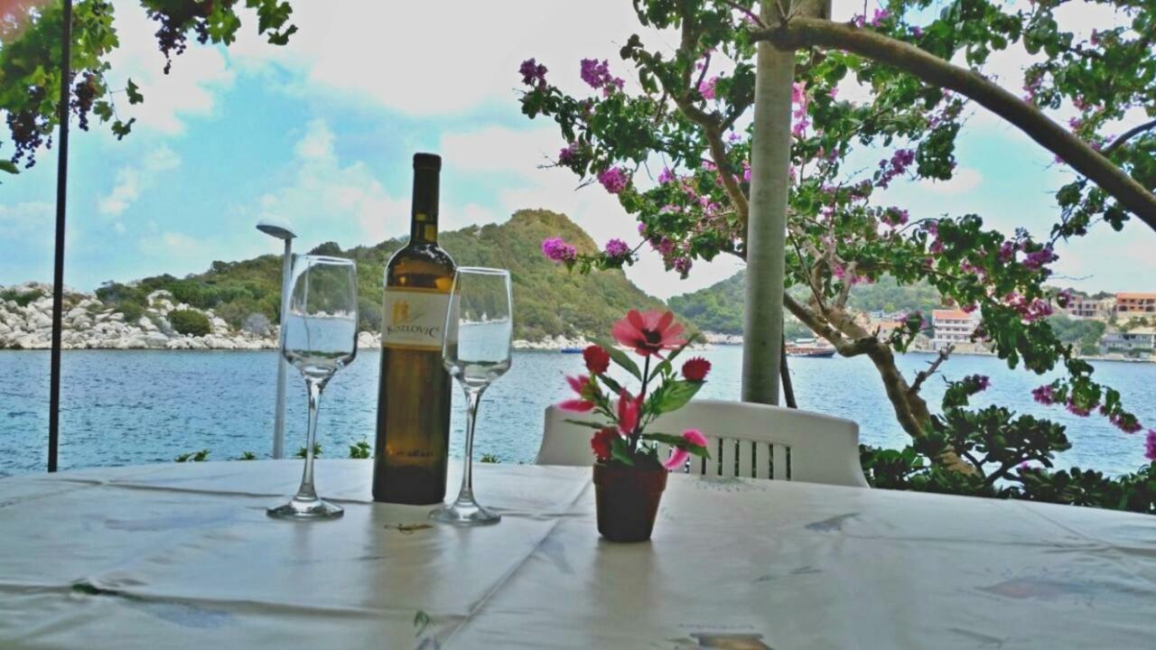 Lastovo Apartments Marija מראה חיצוני תמונה